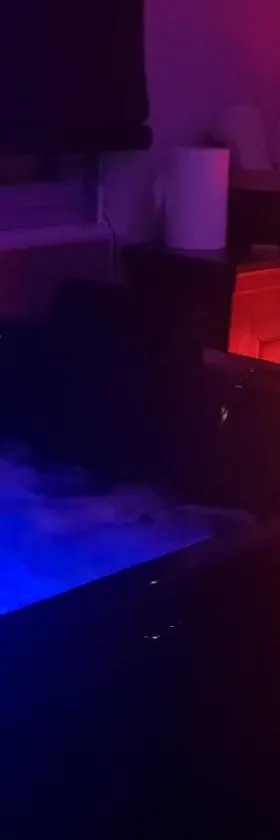 Une Parenthese，位于弗卢瓦拉克的酒店