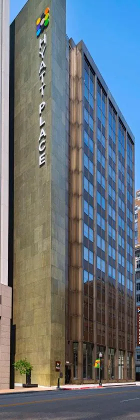 Hyatt Place Tulsa/Downtown，位于塔尔萨的酒店