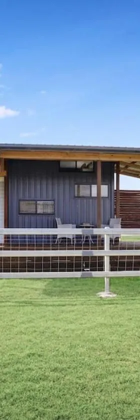 Yamba Tiny House Iris，位于Palmer Island的酒店
