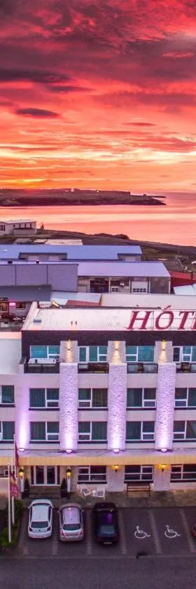 Diamond Suites by Reykjavik Keflavik Airport，位于凯夫拉维克的酒店