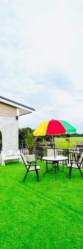 Farm View Resort @Uthai Thani ฟาร์มวิว รีสอร์ท อุทัยธานี，位于Nong Khayang的酒店