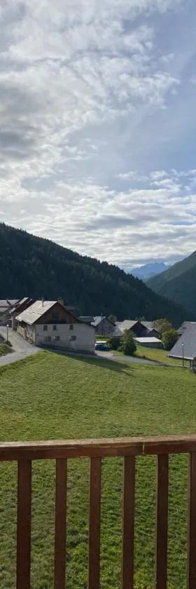 Le Chalet des Sommets，位于阿尔维厄的酒店