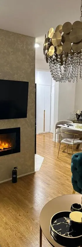 Lea Lux Apartment，位于Grude的酒店