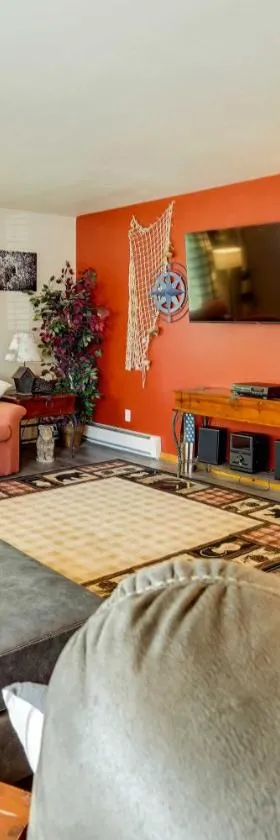 Single-Story Soldotna Home Near the Kenai River!，位于索尔多特纳的酒店