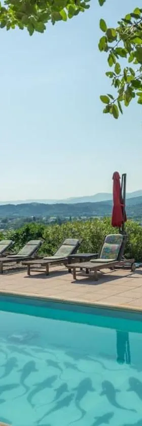 Location Maison provençale, Vacances Provence, Var，位于伊索勒河畔贝斯的酒店