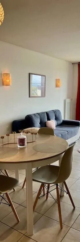 Chez Jack-Résidence-Piscine-Sauna，位于勒韦尔努瓦的酒店