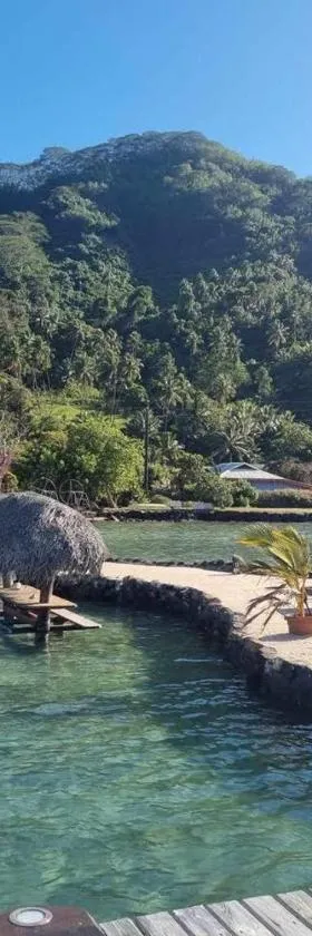 Pension Hibiscus Taha'a，位于Vaitoare的酒店