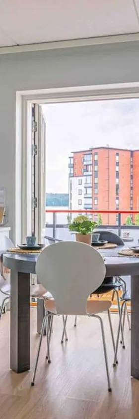 Light modern Pallo apartment by the lake Saimaa，位于拉彭兰塔的酒店