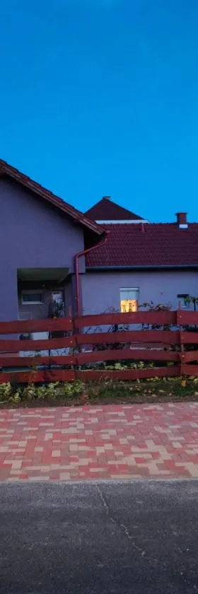 Bella Vendégház，位于塞克希费黑瓦尔的酒店