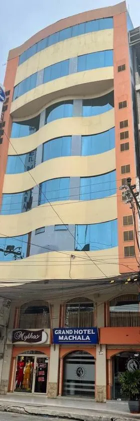Grand Hotel Machala，位于马查拉的酒店