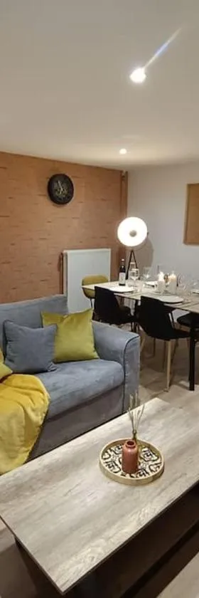 Bnbujaret，位于圣沙蒙的酒店