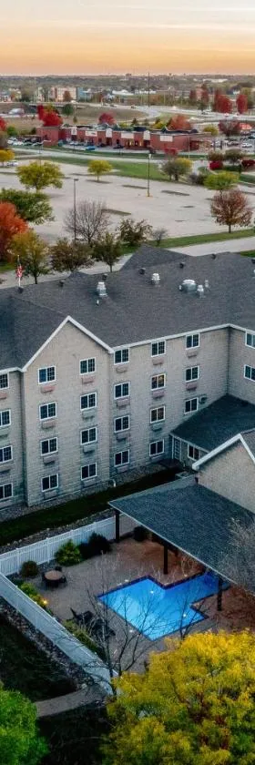 Stoney Creek Hotel Des Moines - Johnston，位于约翰斯顿的酒店