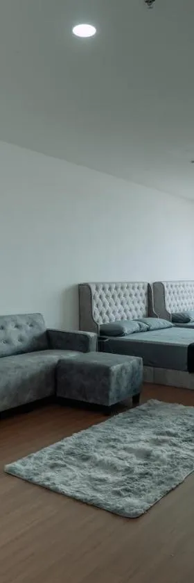 SUMMER SUITES APARTMENT CASETTA HOMESTAY 1 at Kota Samaraham Kuching，位于Kota Samarahan的酒店