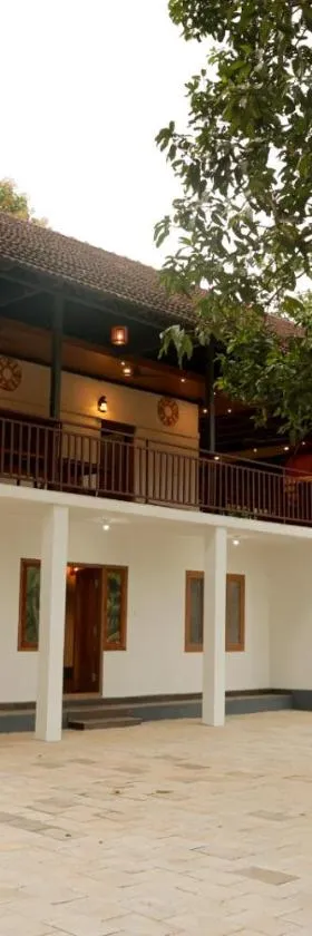 Best Heritage Home，位于Iritti的酒店