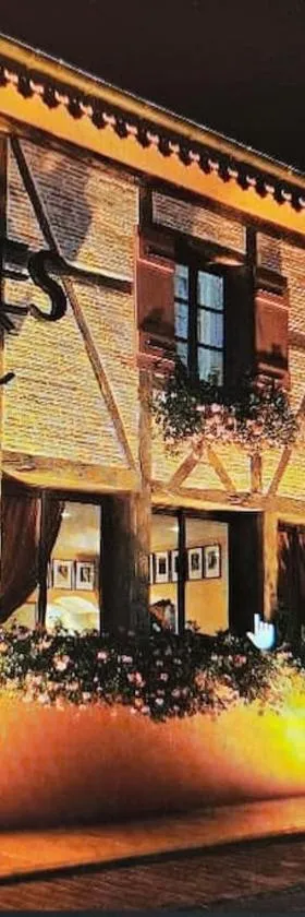 Villa de 2 à 10 personnes tarif en fonction du nombre de personnes，位于沃纳斯的酒店