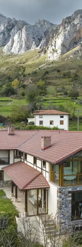 Posada Cabañes，位于Cabañes的酒店