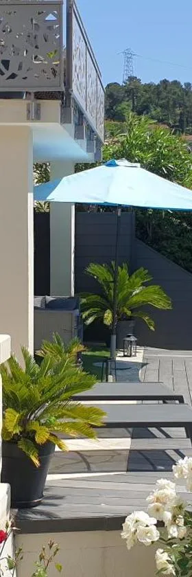 STUDIO INDEPENDANT LA TURBIE，位于拉蒂尔比耶的酒店