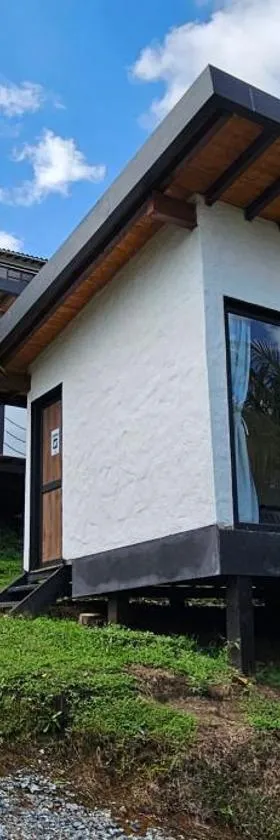 La escondida，位于瓜尔内的酒店