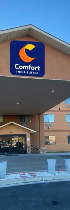 Comfort Inn & Suites Gunnison-Crested Butte，位于甘尼森的酒店