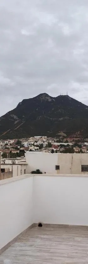 Appartement Hammam-lif les Cyclamens Tunisie Afrique，位于Hammam-Lif的酒店