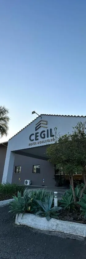Cegil Hotel Boulevard，位于雷森迪的酒店