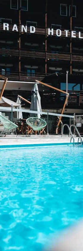 Grand Hôtel & Spa NUXE Serre Chevalier，位于圣沙夫雷的酒店