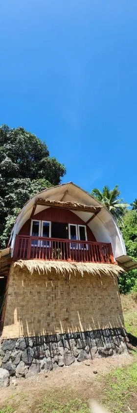 homestay noah，位于Likupang的酒店
