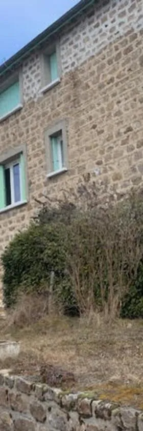 Chez Patrice et Marieline F3，位于Usson-en-Forez的酒店