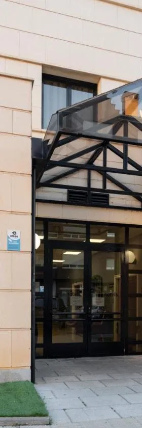 Hotel Alda Malvasía，位于哈罗的酒店