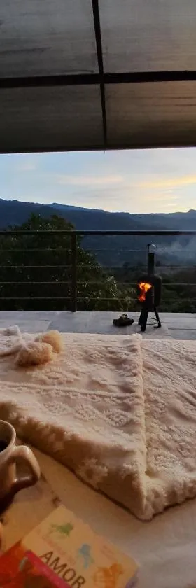 Mamaterra Glamping，位于Macanal的酒店