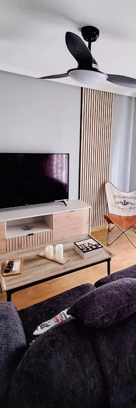 Apartamento Turístico El Canalizo I，位于坎德拉里奥的酒店