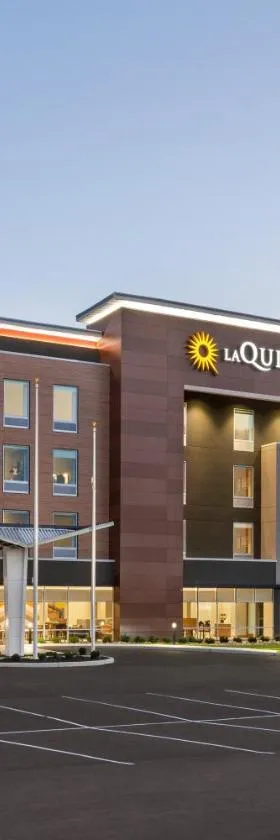 Hawthorn Extended Stay by Wyndham Mount Laurel Moorestown，位于劳雷尔山的酒店