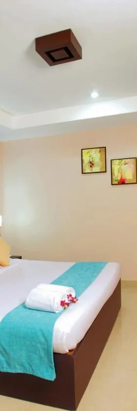 HOTEL SRIVATSA REGENCY，位于Pudunagaram的酒店