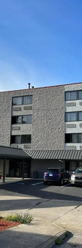 Red Roof Inn Charleston - Dunbar，位于Dunbar的酒店