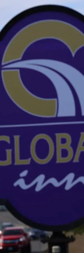 Global Inn，位于库斯贝的酒店