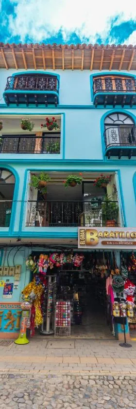 Hotel Real Guatapé，位于瓜塔佩的酒店