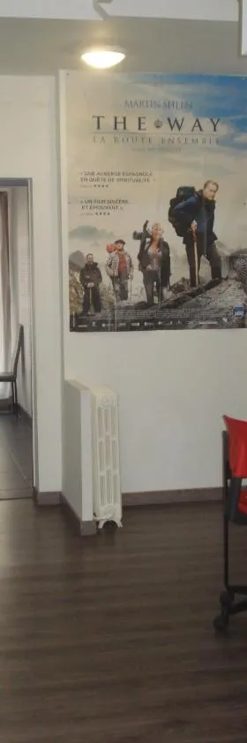 伊扎旭罗住宿加早餐旅馆，位于圣让皮耶德波尔的酒店