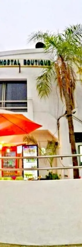 Hotel Cocos，位于萨利纳斯的酒店