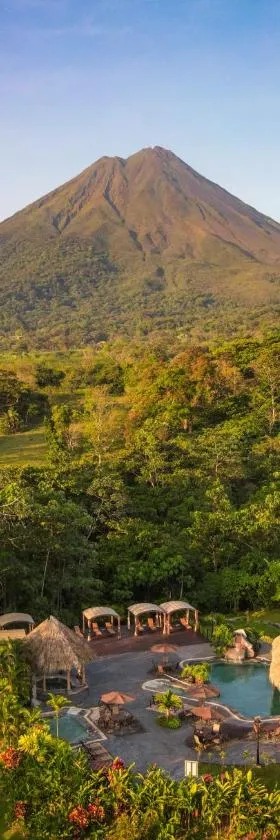 Arenal Manoa Resort & Hot Springs，位于福尔图纳的酒店