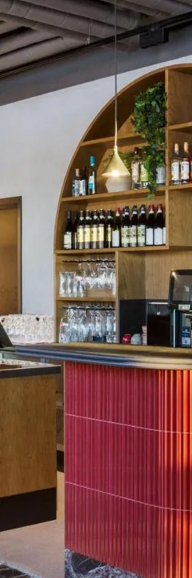 Best Western Plus Hotel Kungens Kurva，位于斯德哥尔摩的酒店