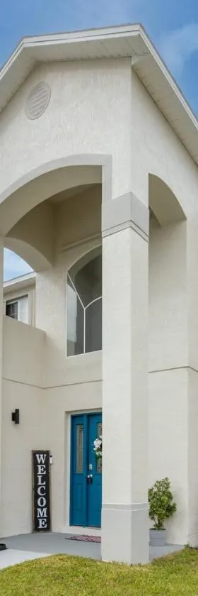 Getaway Comfy House w Pool，位于基西米的酒店