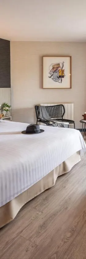 Hôtel Valdys Thalasso & Spa - les Pins，位于圣让-德蒙的酒店