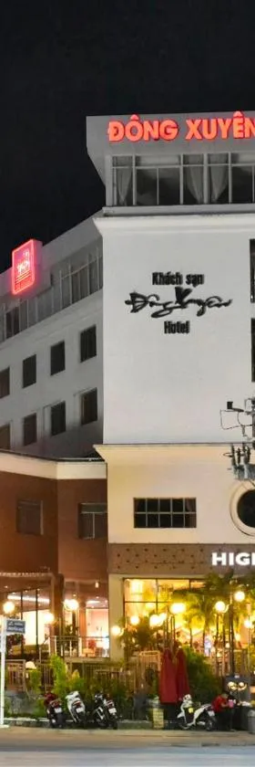 Đông Xuyên Hotel，位于龙川市的酒店