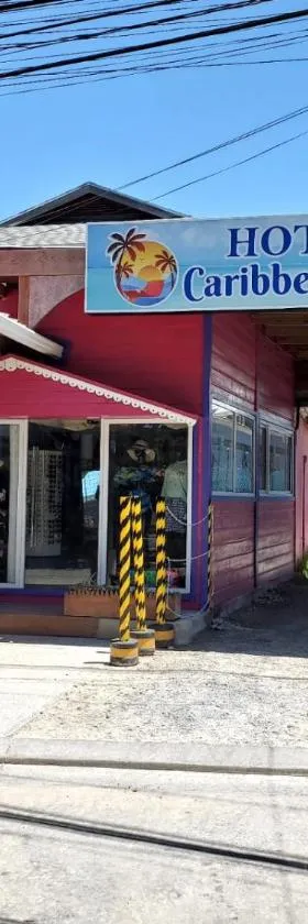 Hotel Caribbean Inn，位于西区的酒店