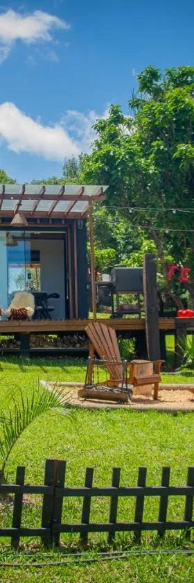T24 Tinyhouse Container，位于伊比乌纳的酒店