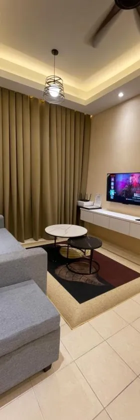HM HOMESTAY TAWAU，位于Kampong Parit的酒店