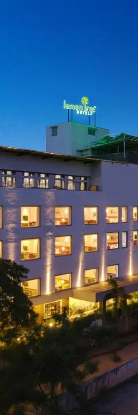 Lemon Tree Hotel, Hubli，位于胡布利的酒店