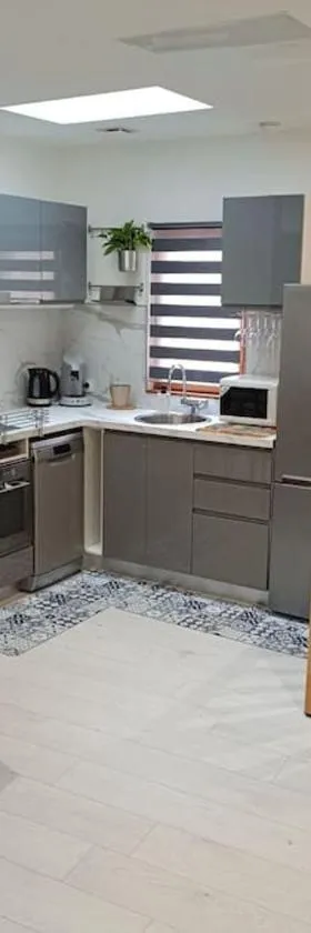 logement entier avec garage.，位于Rieux的酒店
