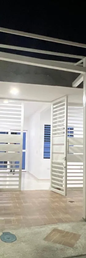 Linda casa en el espinal tolima，位于埃斯皮纳尔的酒店