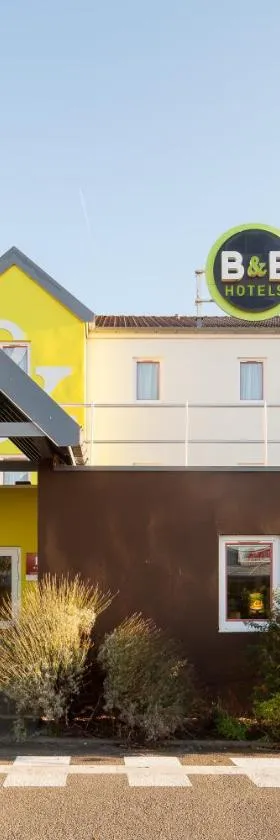 B&B HOTEL Maurepas，位于莫勒帕的酒店